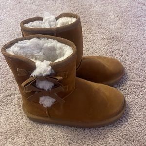 Koolaburra by UGG boots